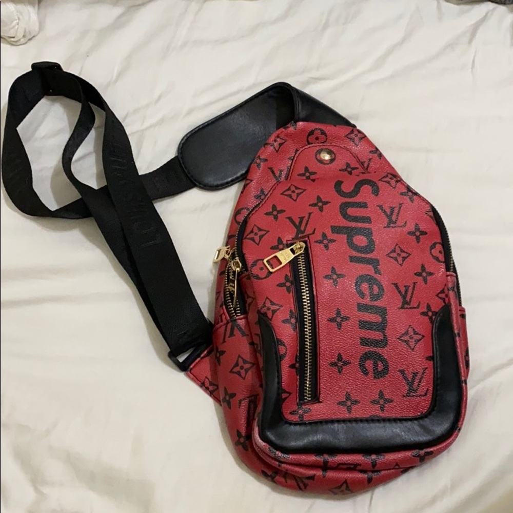 Supreme crossbody bag
